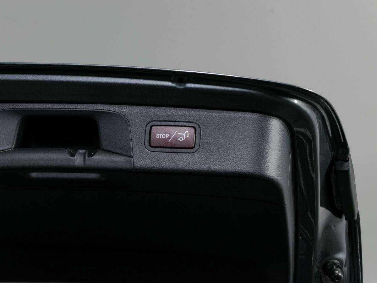 Купить Mercedes-Benz GLC 250, 2019, 116 633 км, фото №8