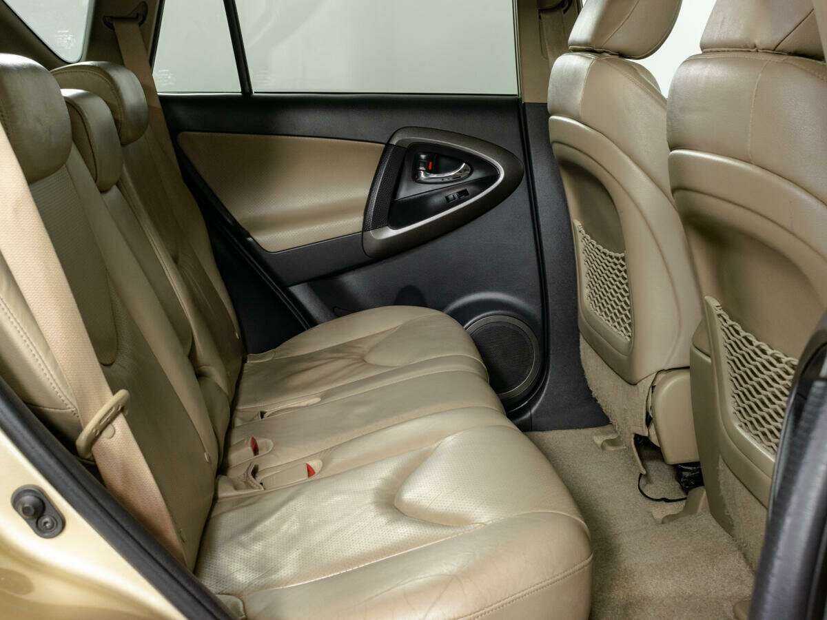 Купить Toyota RAV4, 2010, 157 703 км, фото №10