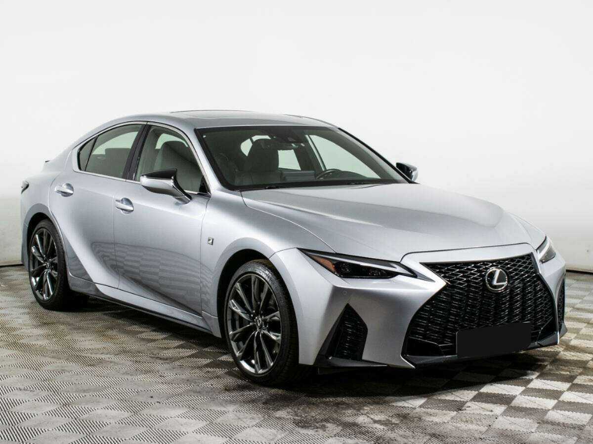 Lexus IS