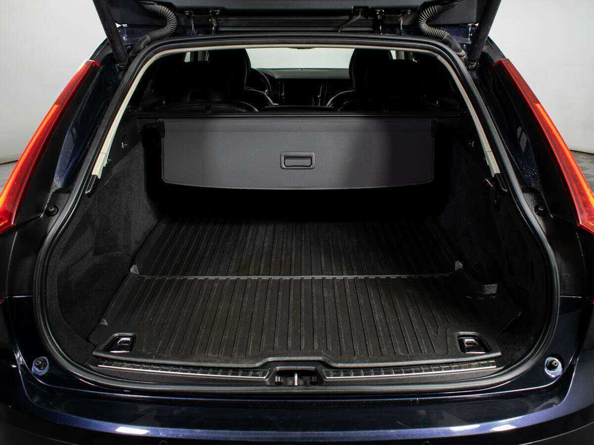 Купить Volvo V90 Cross Country, 2018, 150 482 км, фото №15