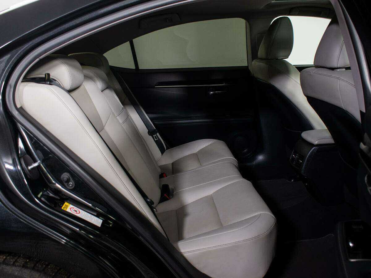 Купить Lexus ES 250, 2017, 99 615 км, фото №8