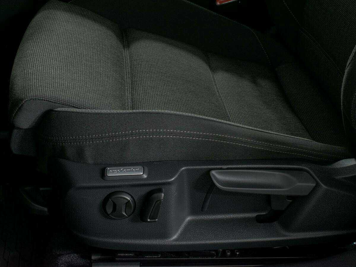 Купить Volkswagen Passat, 2017, 86 554 км, фото №15