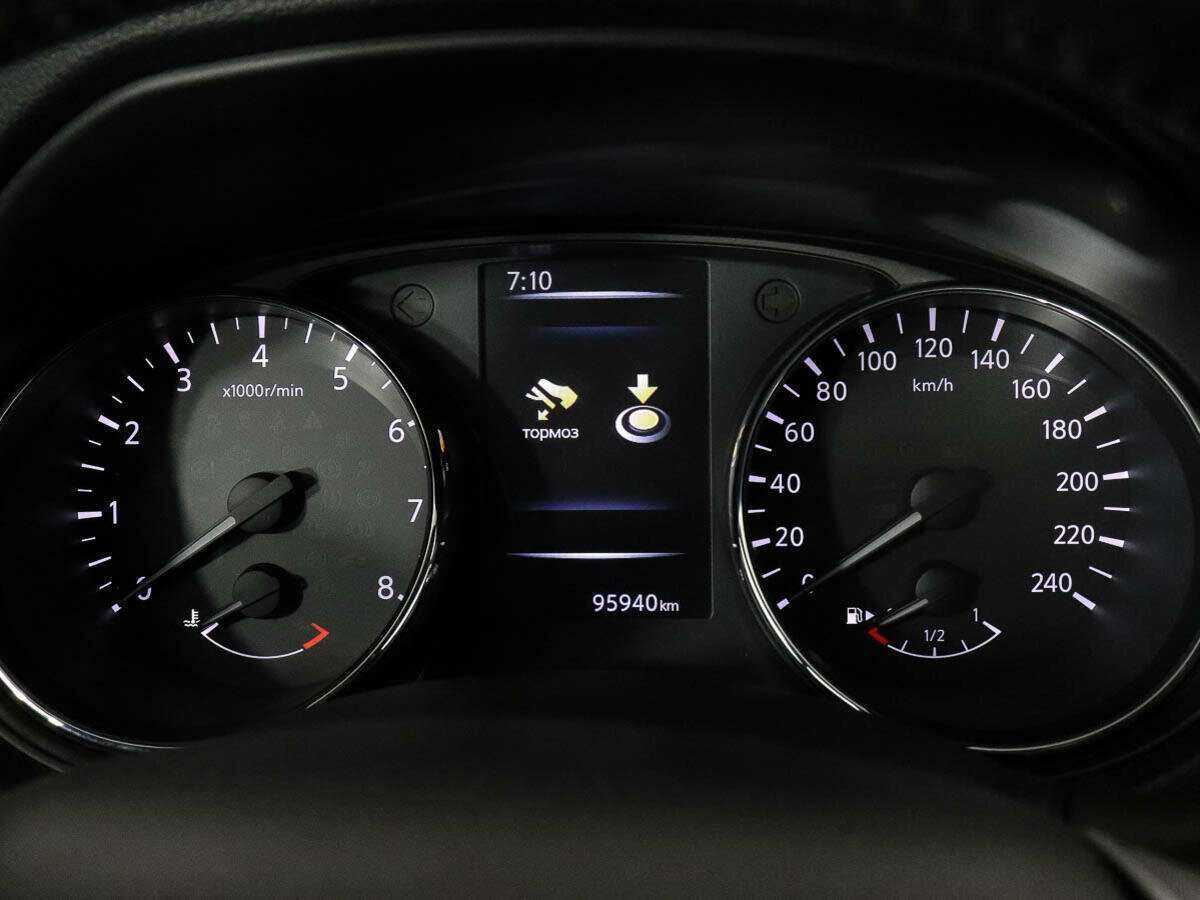 Купить Nissan X-Trail, 2018, 95 000 км, фото №9