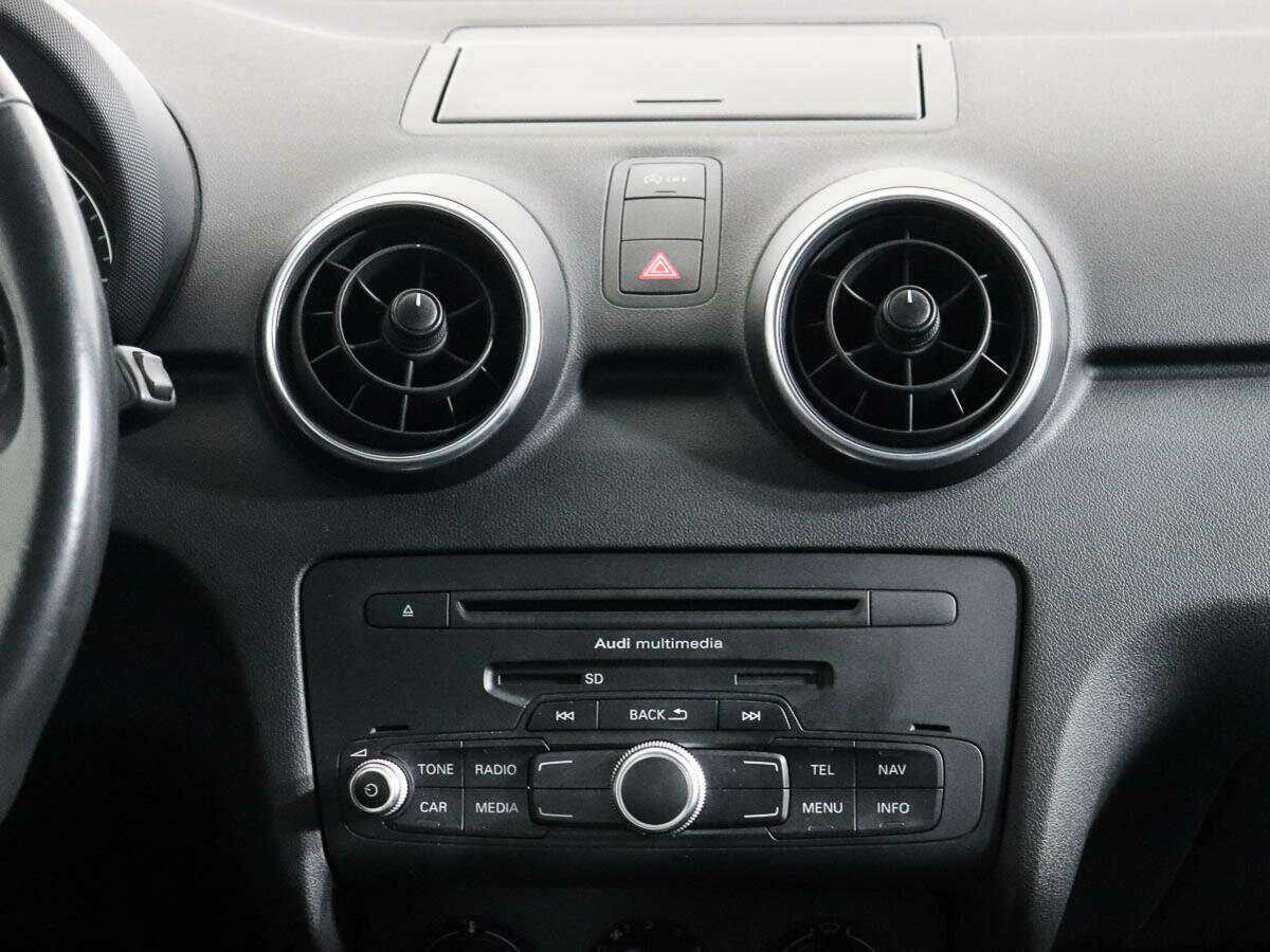 Купить Audi A1, 2011, 118 000 км, фото №12