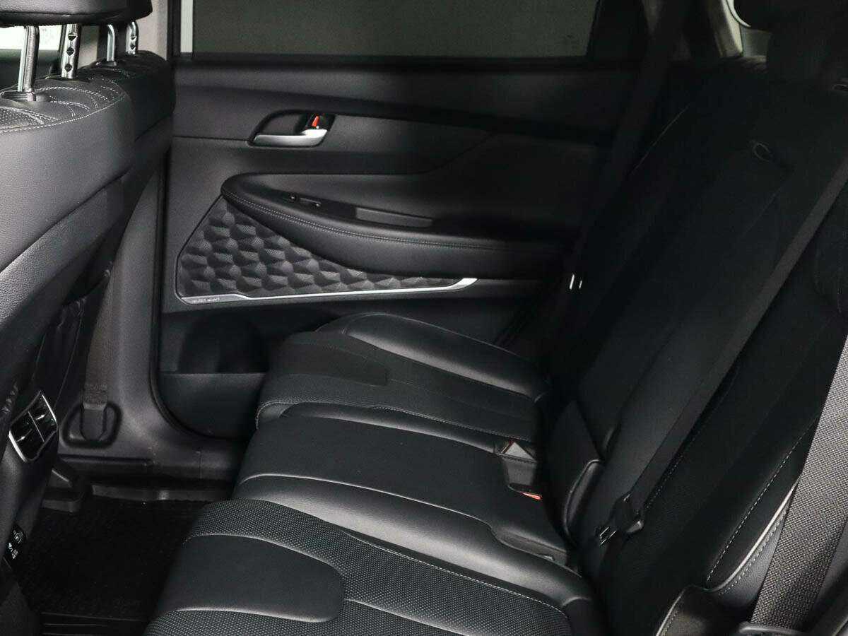 Купить Hyundai Santa Fe, 2022, 28 500 км, фото №8