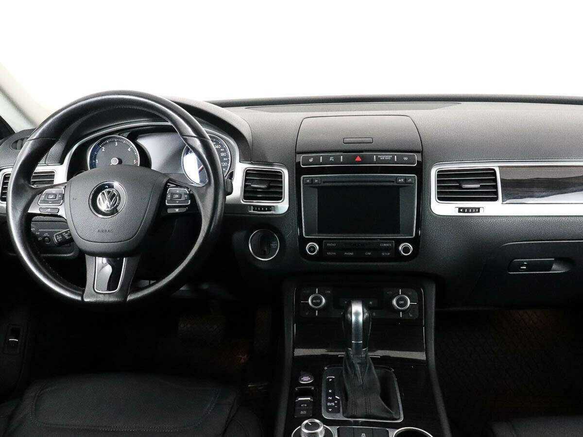 Купить Volkswagen Touareg, 2016, 170 300 км, фото №9