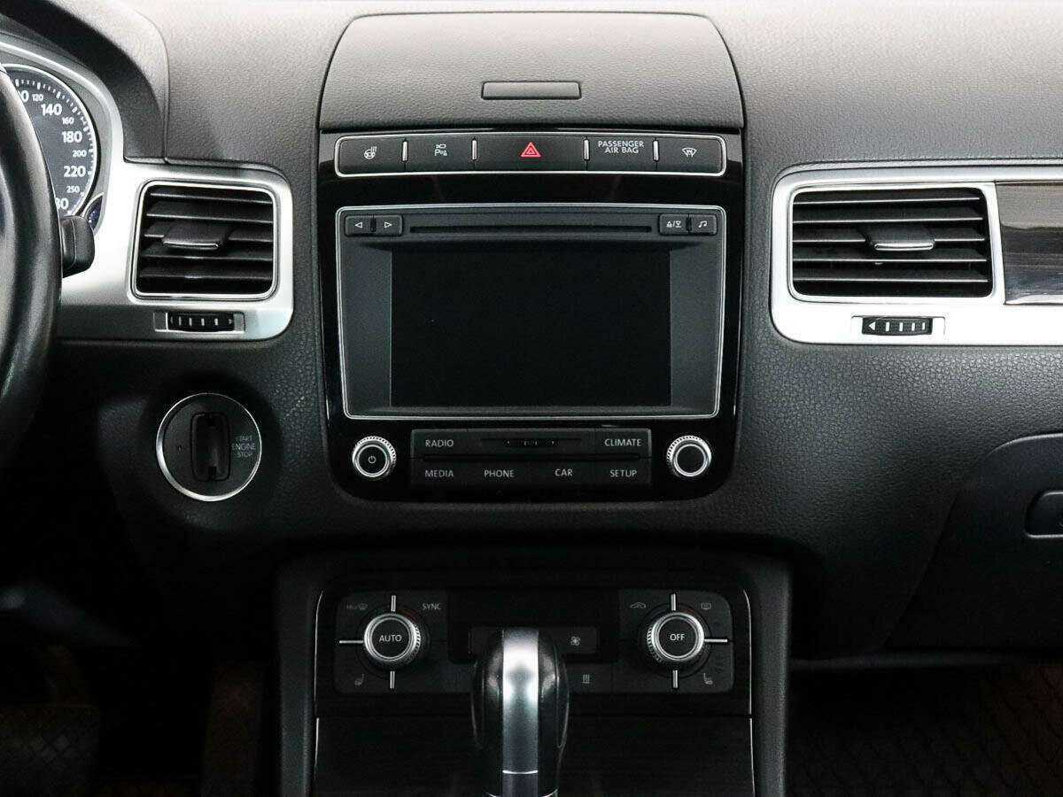 Купить Volkswagen Touareg, 2016, 170 300 км, фото №10