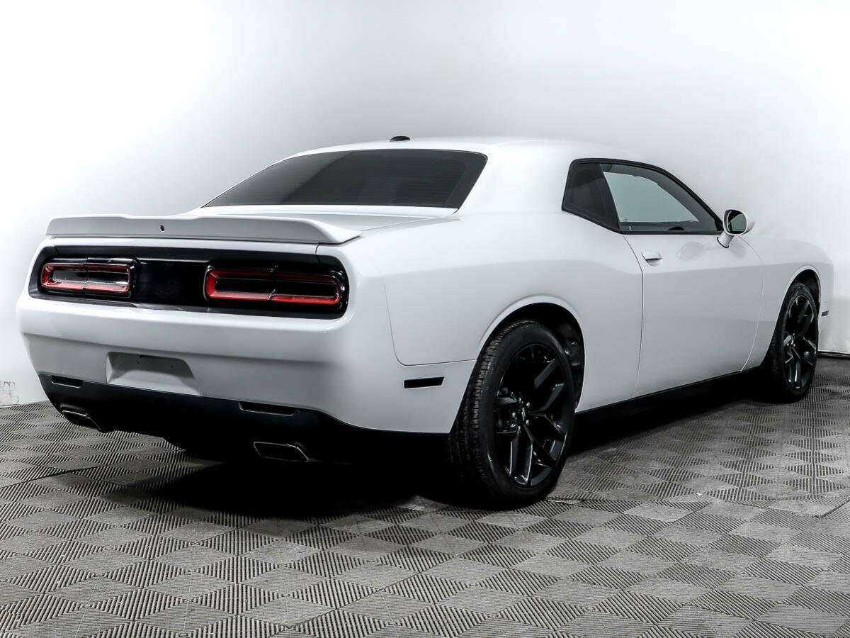 Купить Dodge Challenger, 2019, 61 169 км, фото №4