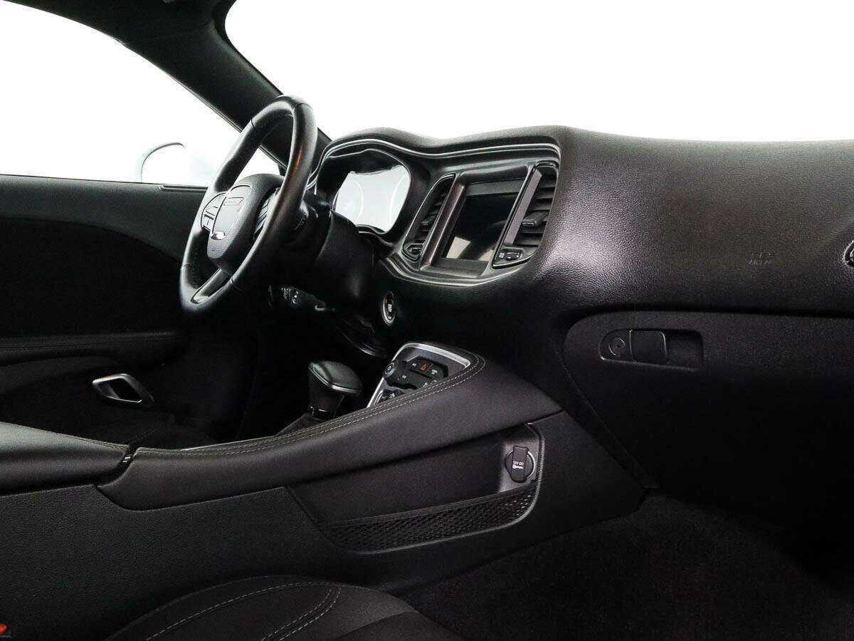 Купить Dodge Challenger, 2019, 61 169 км, фото №7