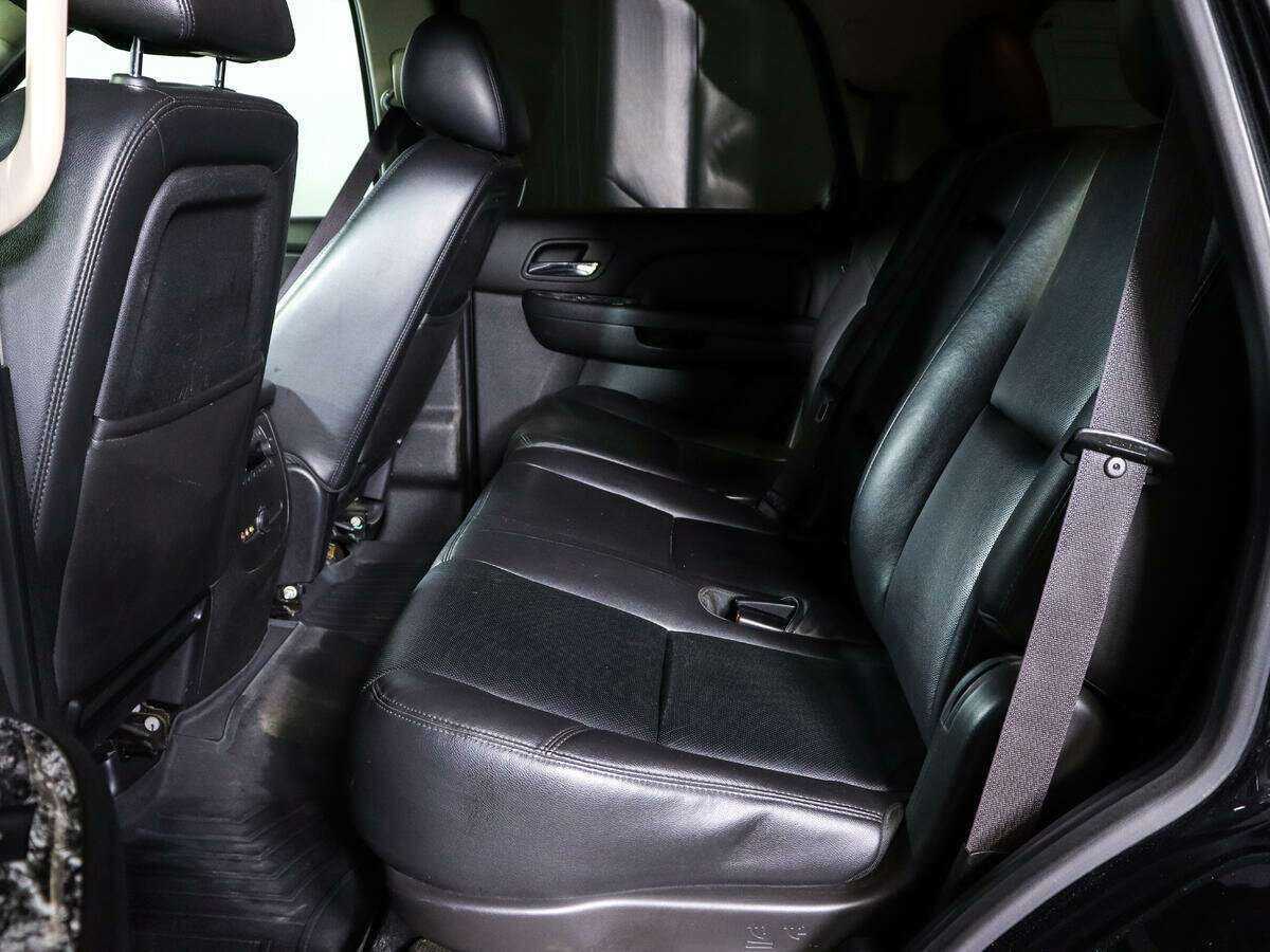 Купить Chevrolet Tahoe 6AT, 2013, 282 668 км, фото №8