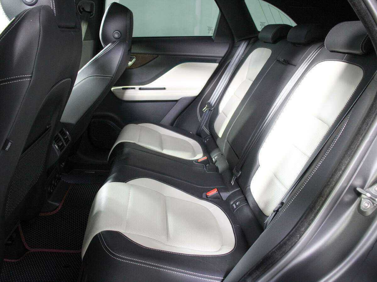 Купить Jaguar F-Pace, 2017, 34 700 км, фото №7