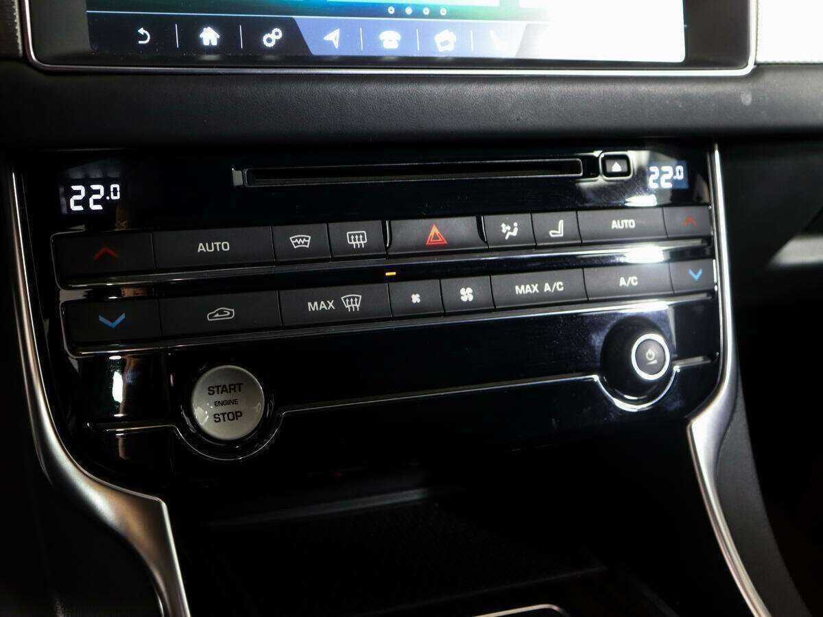 Купить Jaguar XF, 2018, 67 090 км, фото №23