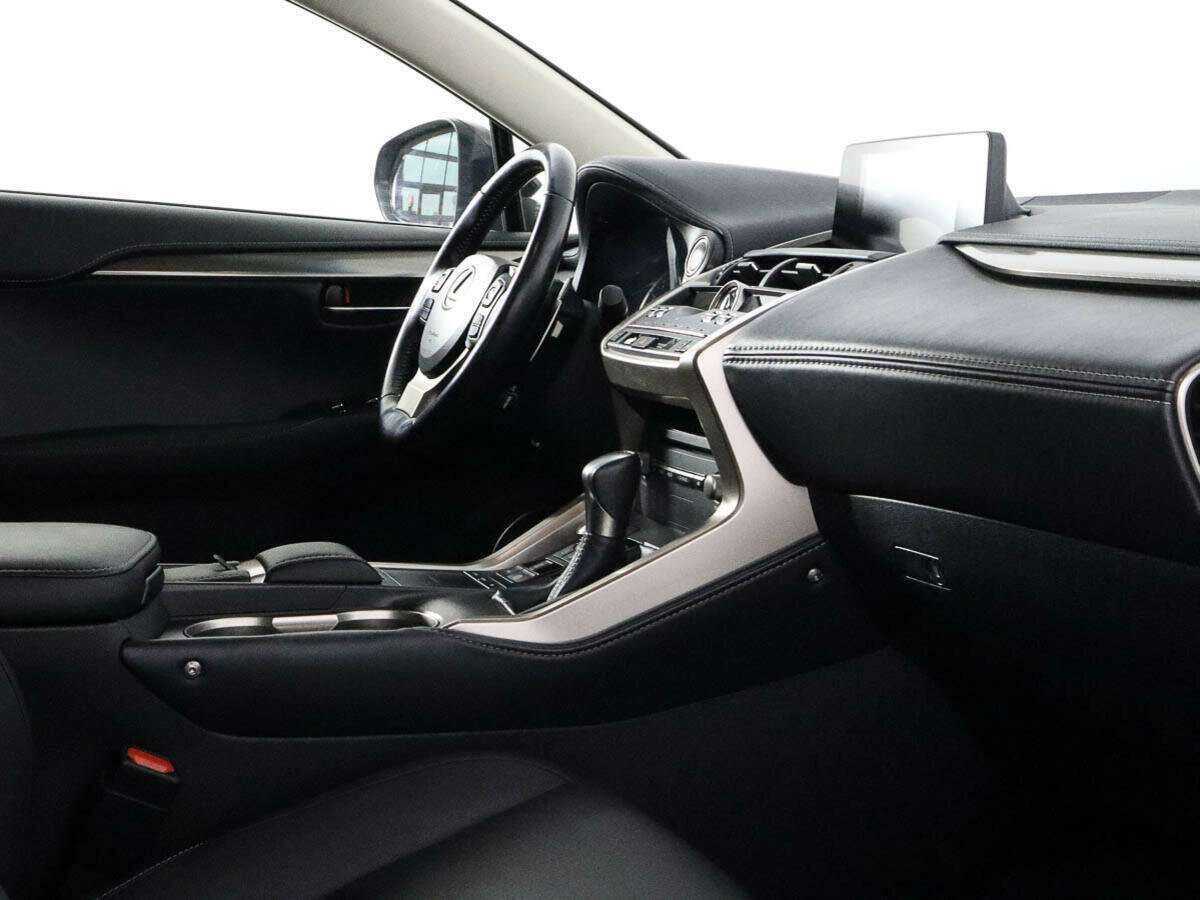 Купить Lexus NX 200, 2017, 100 250 км, фото №6