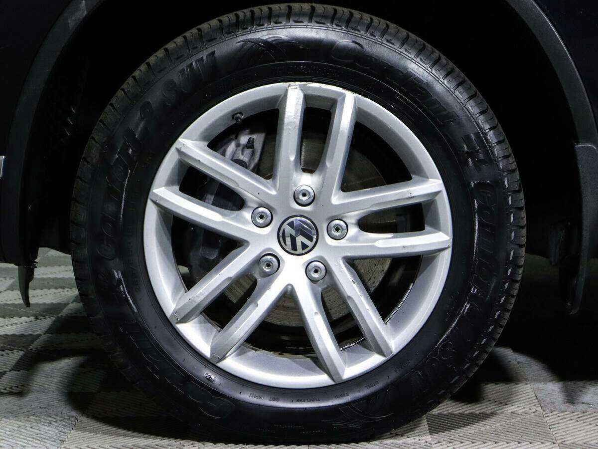 Купить Volkswagen Touareg, 2016, 117 163 км, фото №21