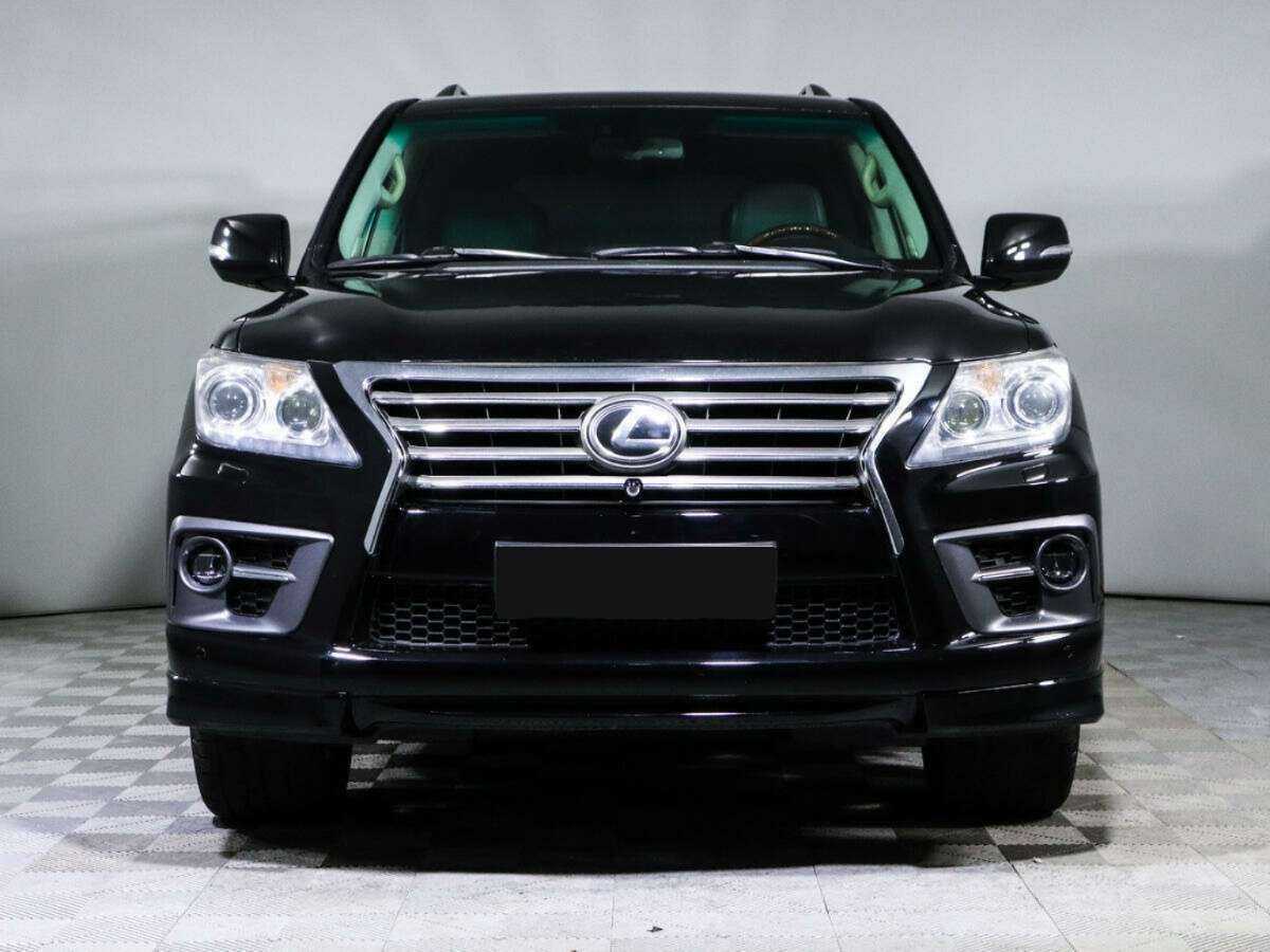 Lexus LX