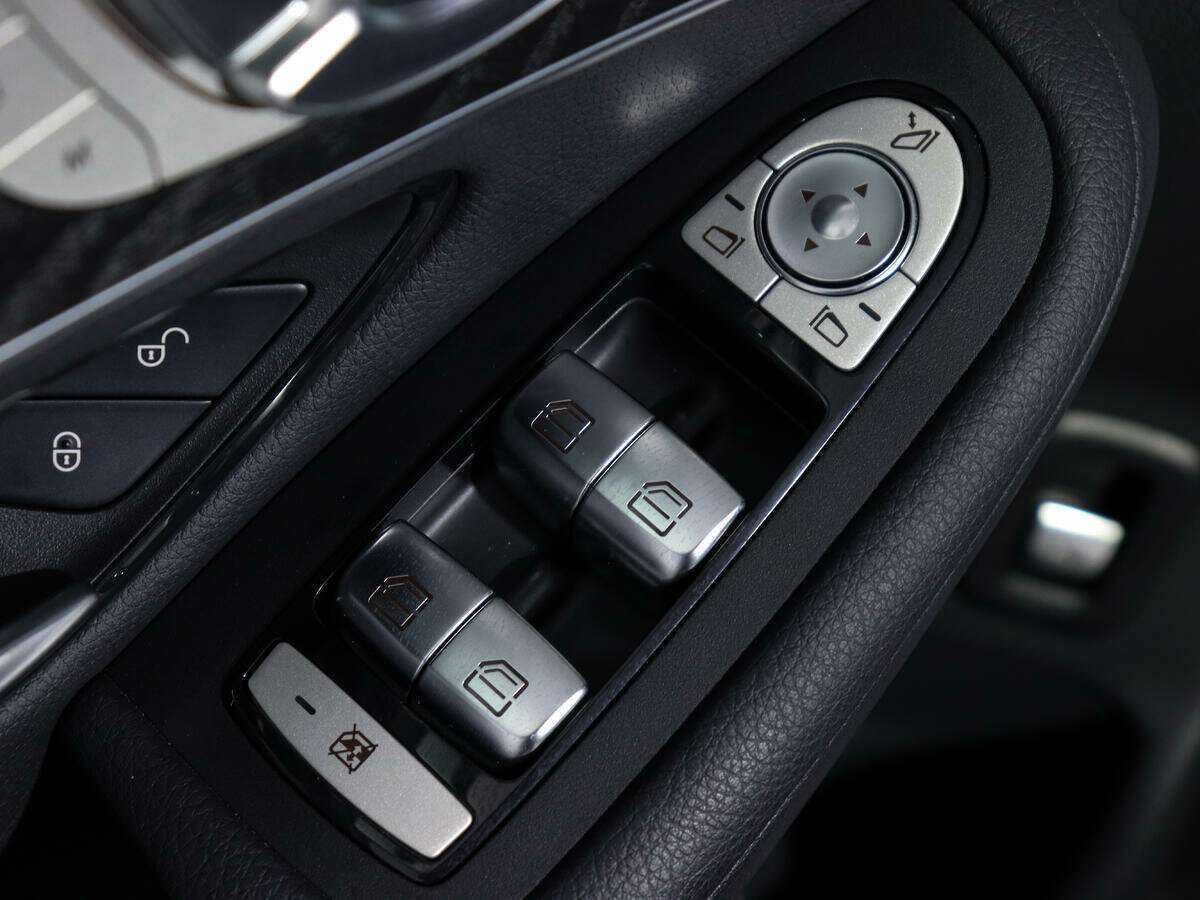 Купить Mercedes-Benz GLC Coupe 300, 2020, 24 107 км, фото №17