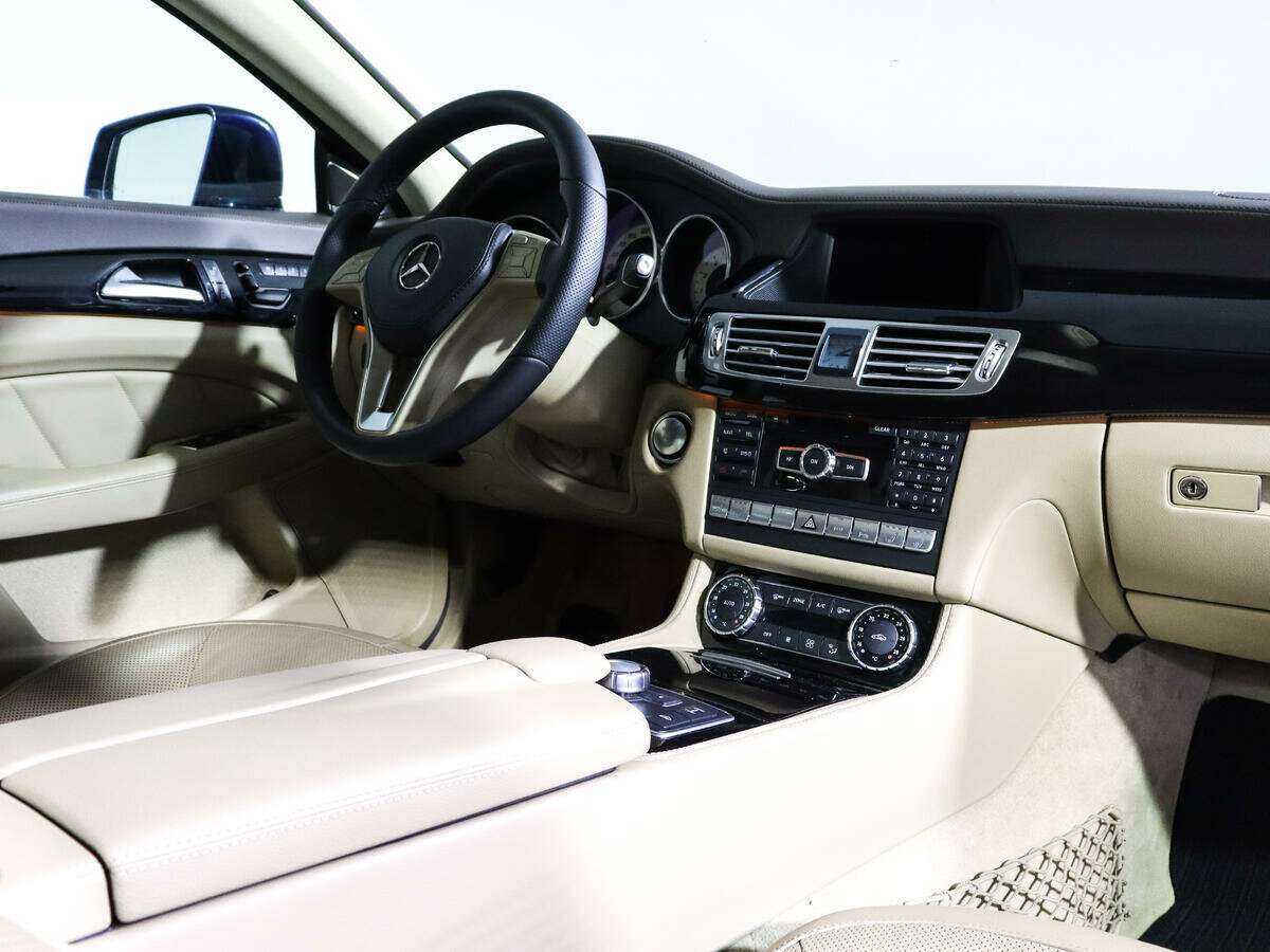 Купить Mercedes-Benz CLS 350, 2013, 137 370 км, фото №7