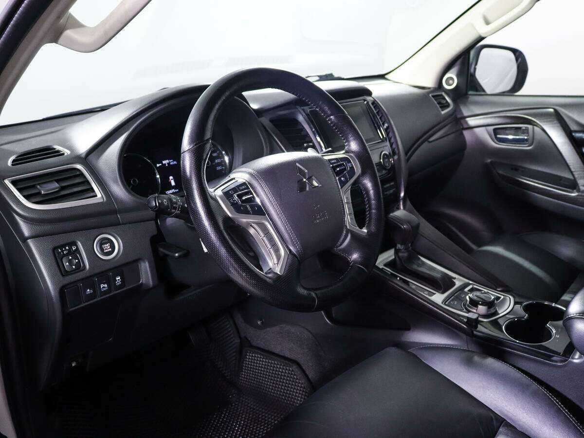 Купить Mitsubishi Pajero Sport, 2018, 132 074 км, фото №12