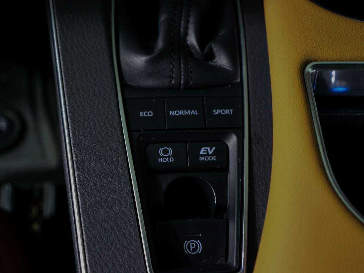 Купить Toyota Avalon, 2018, 60 000 км, фото №25