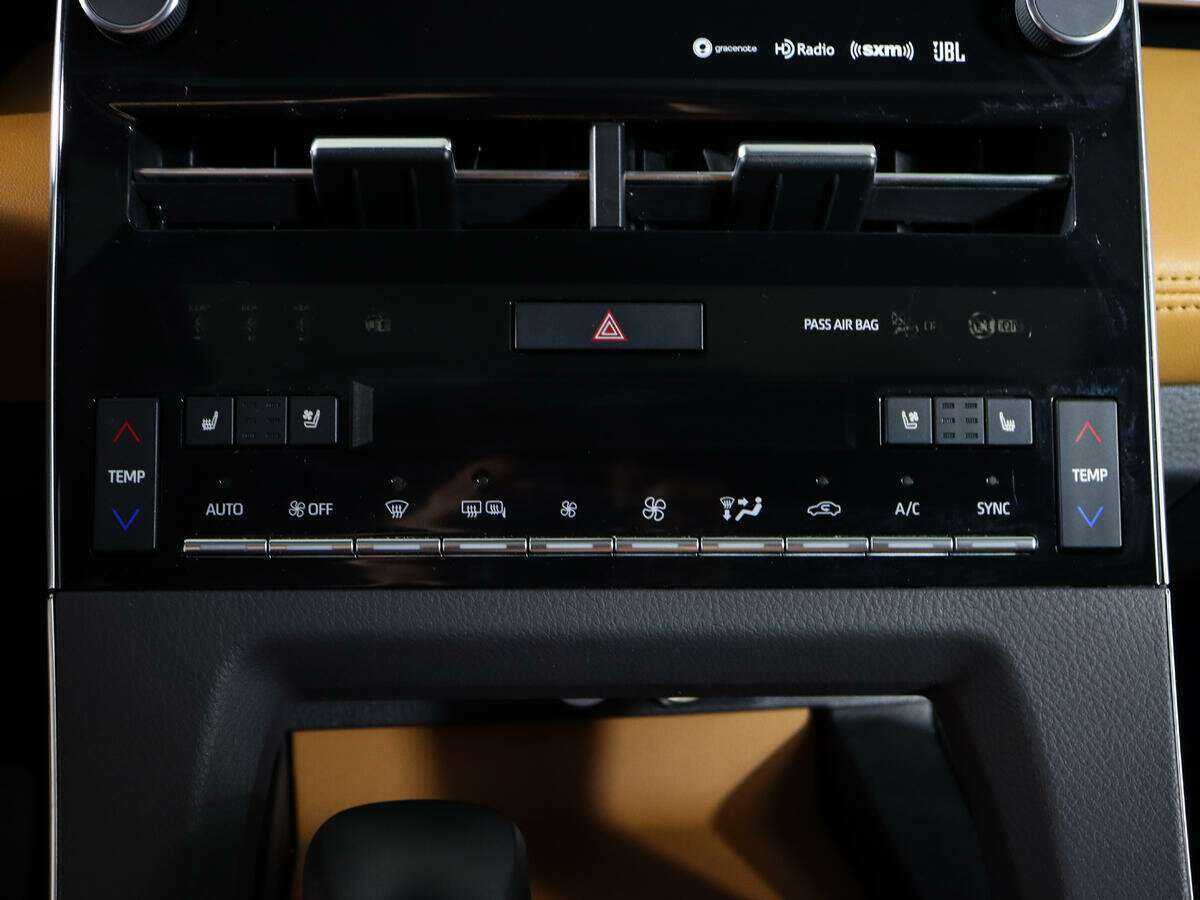 Купить Toyota Avalon, 2018, 60 000 км, фото №26