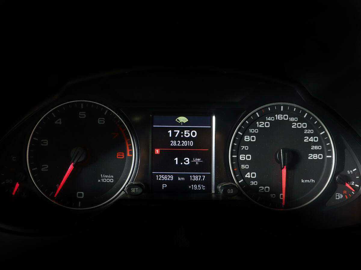 Купить Audi Q5, 2010, 124 700 км, фото №9