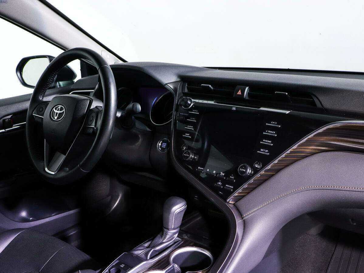 Купить Toyota Camry, 2018, 128 696 км, фото №9