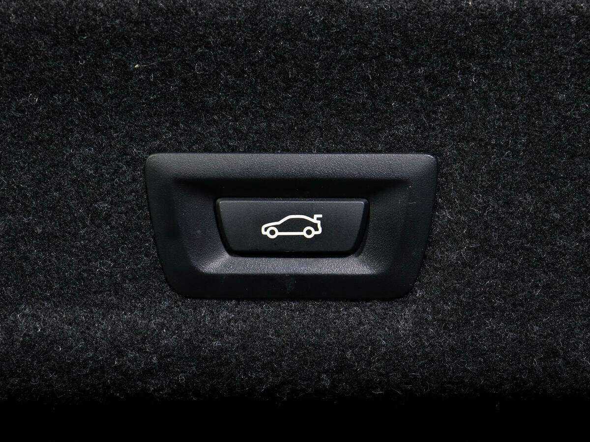 Купить BMW 3 серии 320i xDrive, 2020, 78 450 км, фото №17