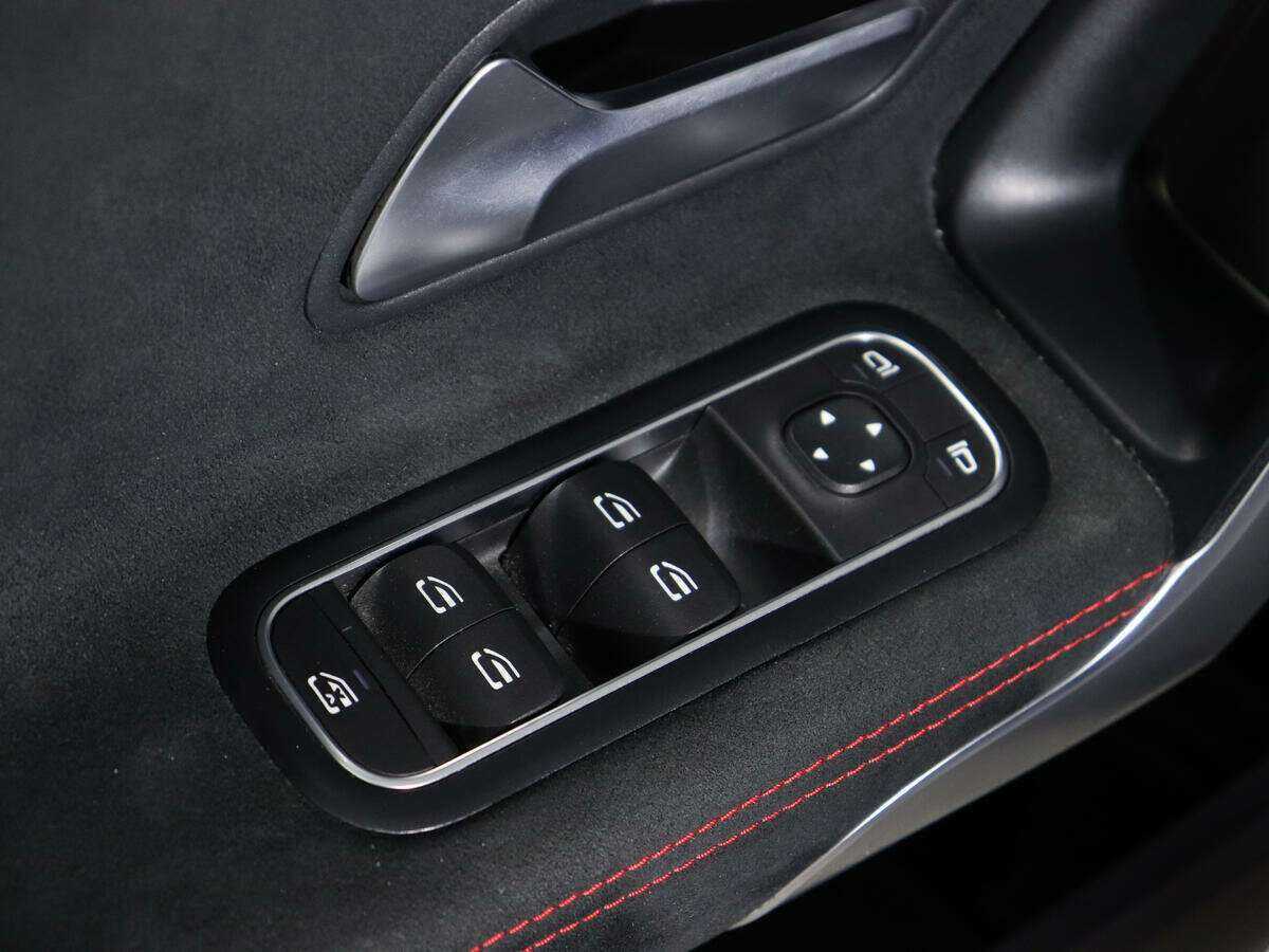 Купить Mercedes-Benz A-Класс 200, 2019, 60 000 км, фото №17