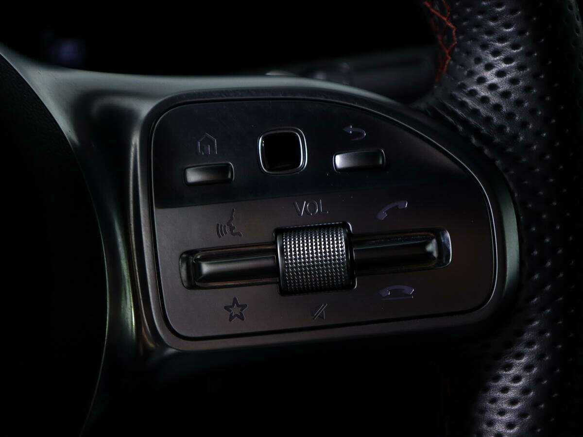 Купить Mercedes-Benz A-Класс 200, 2019, 60 000 км, фото №19