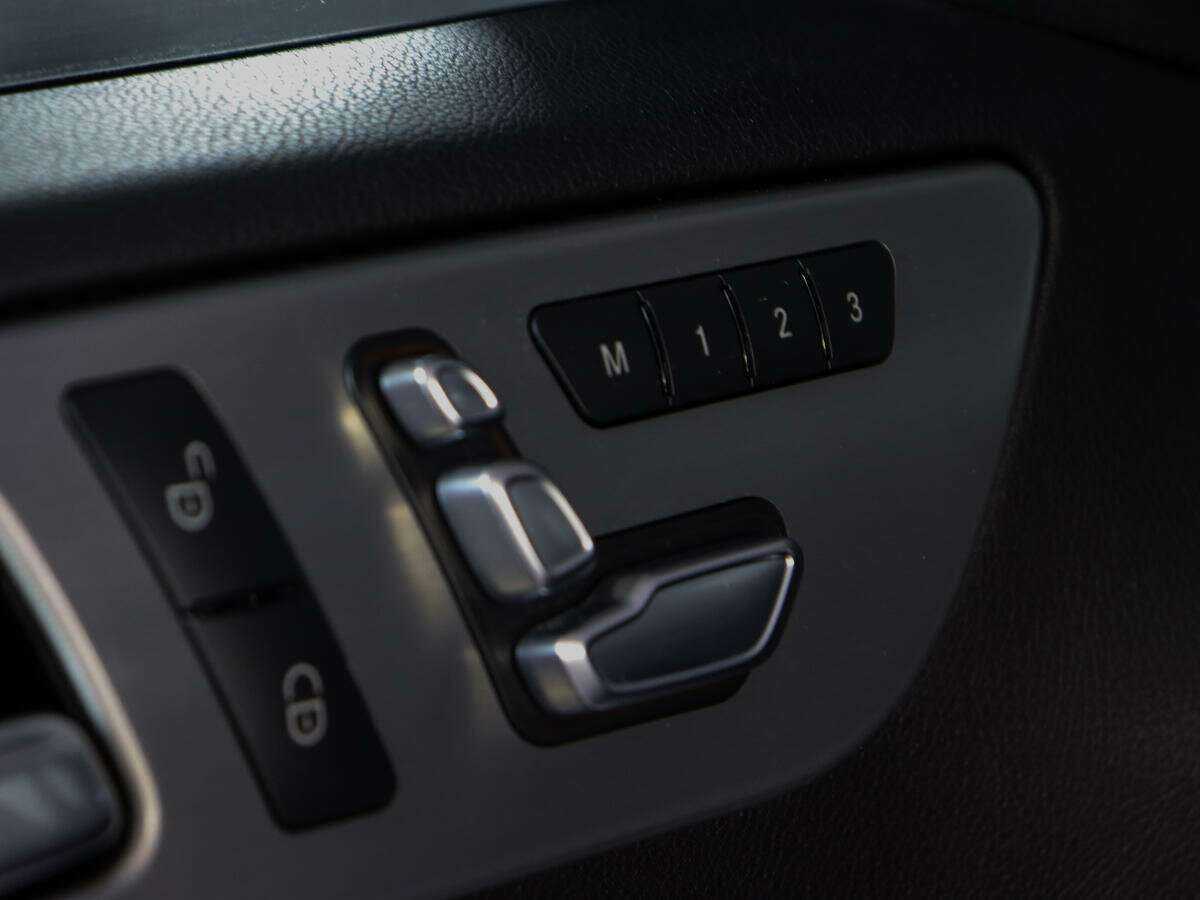 Купить Mercedes-Benz GLE 300, 2016, 48 094 км, фото №22