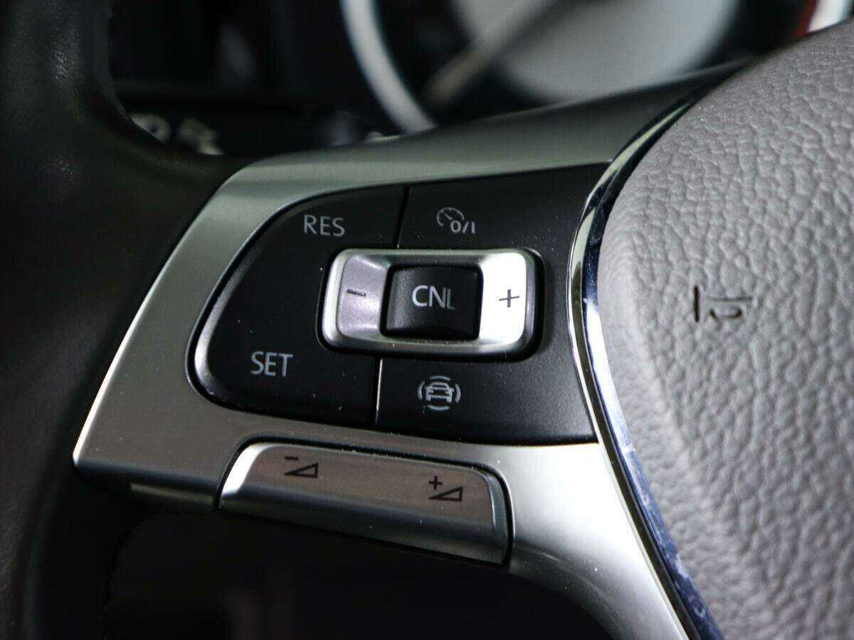 Купить Volkswagen Touareg, 2018, 38 398 км, фото №25