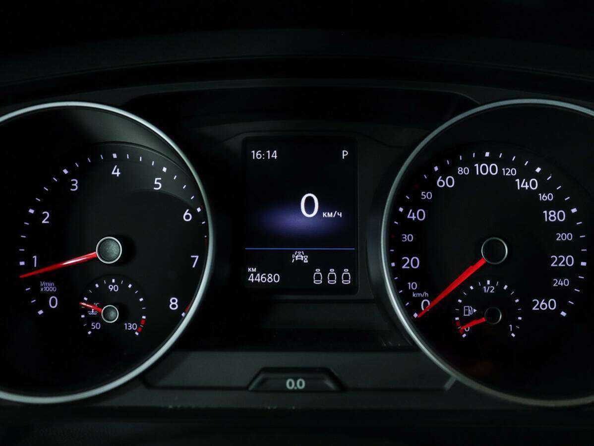 Купить Volkswagen Tiguan, 2020, 44 650 км, фото №9