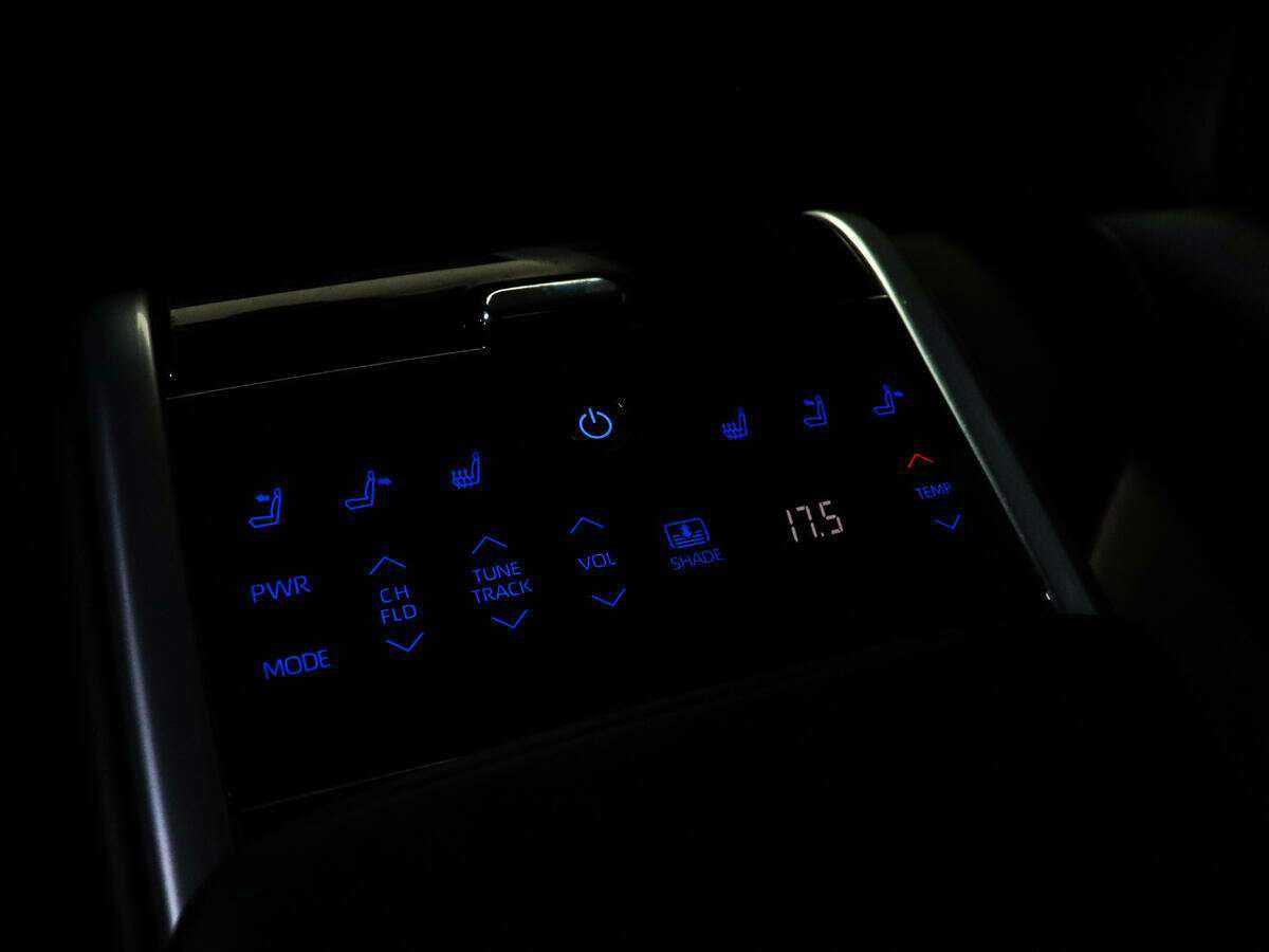 Купить Toyota Camry, 2019, 101 610 км, фото №23