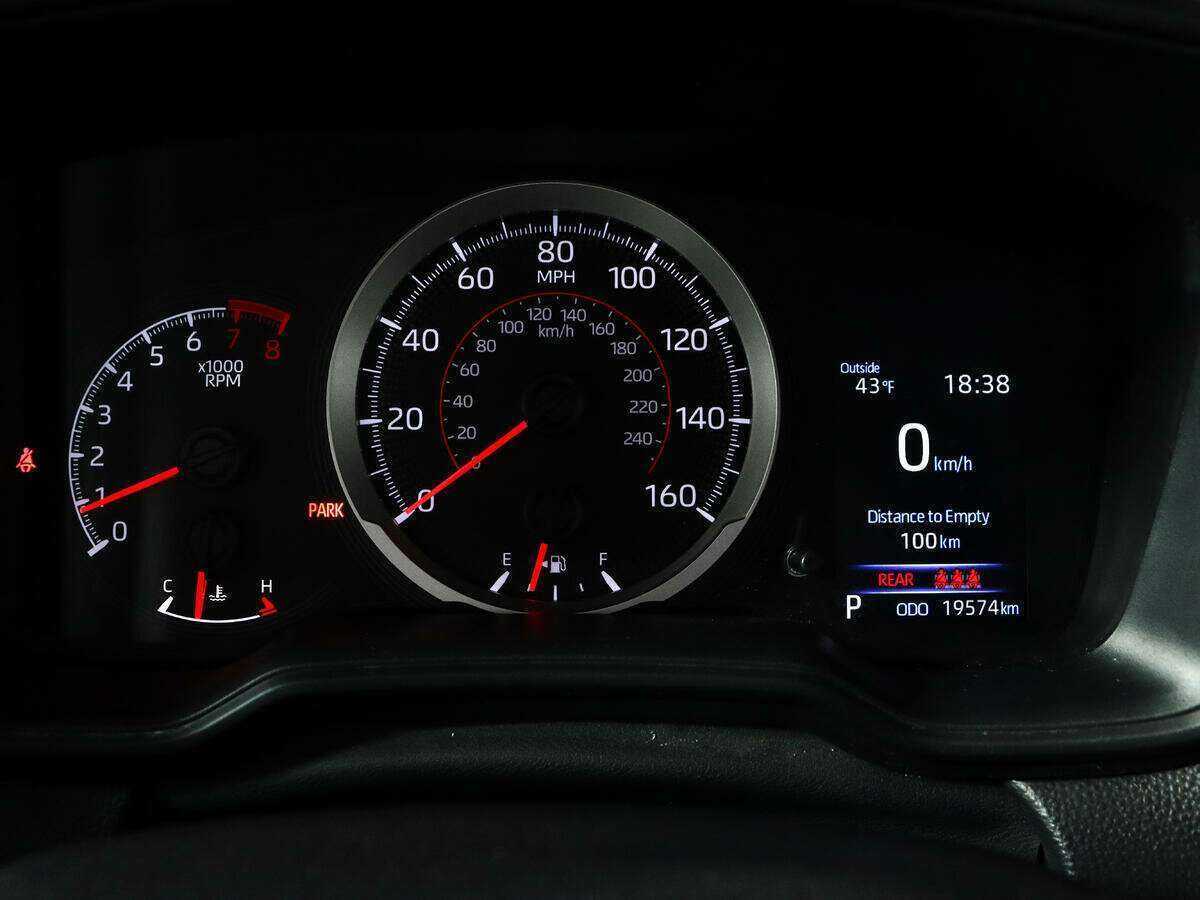 Купить Toyota Corolla Cross, 2022, 19 520 км, фото №9