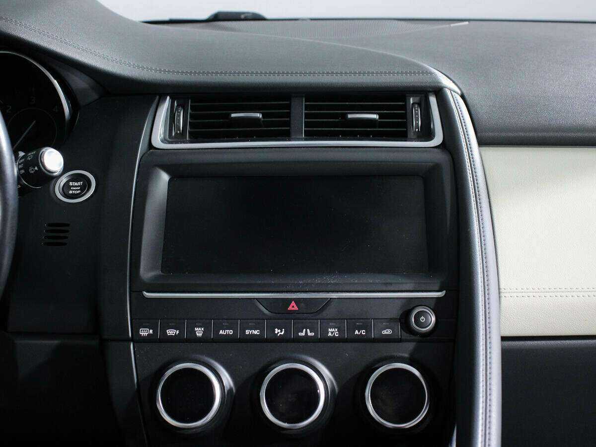 Купить Jaguar E-Pace, 2018, 163 859 км, фото №11