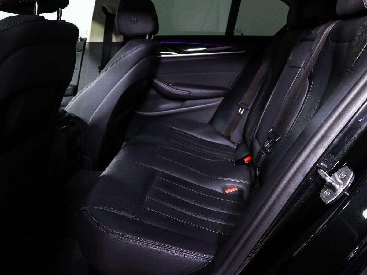 Купить BMW 5 серии 520d xDrive, 2020, 169 000 км, фото №7