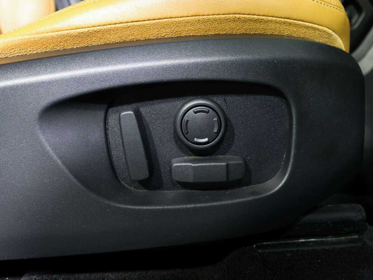 Купить Land Rover Discovery Sport, 2018, 119 200 км, фото №16