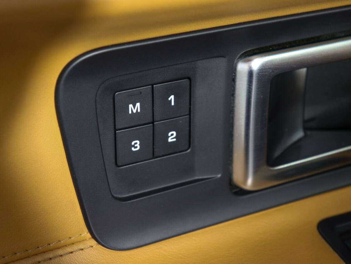 Купить Land Rover Discovery Sport, 2018, 119 200 км, фото №19