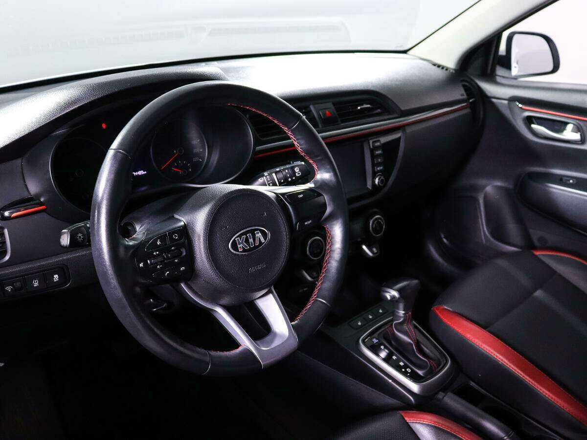 Купить Kia Rio X-Line, 2019, 74 441 км, фото №12