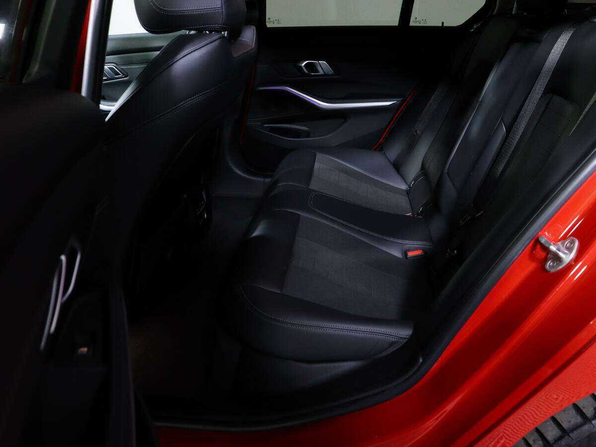 Купить BMW 3 серии 318d, 2019, 86 500 км, фото №8