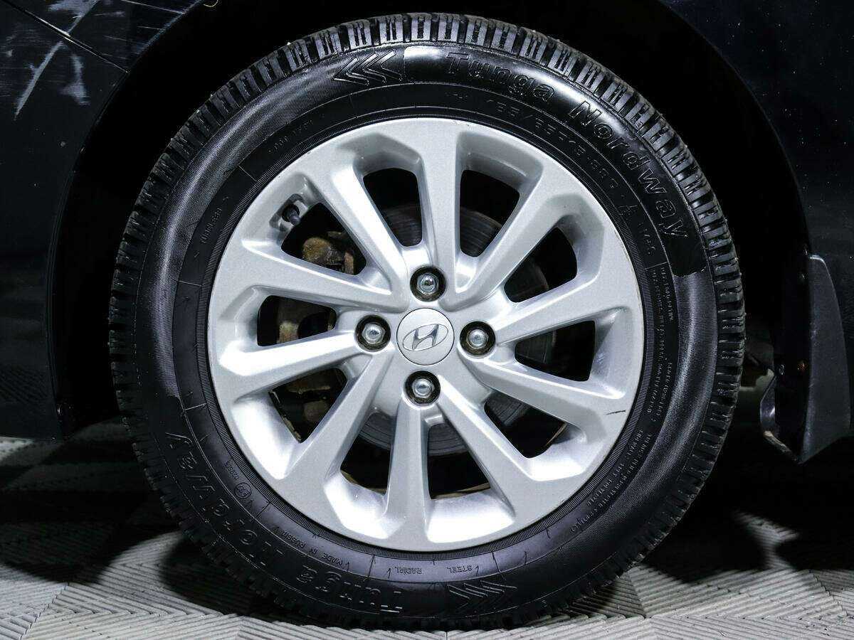 Купить Hyundai Solaris, 2018, 86 000 км, фото №13