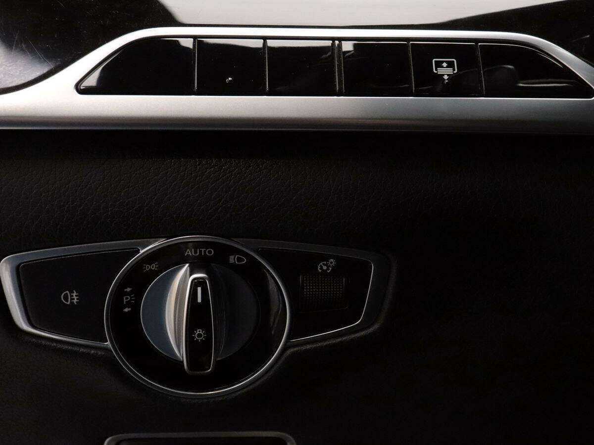 Купить Mercedes-Benz S-Класс 560, 2017, 162 171 км, фото №16