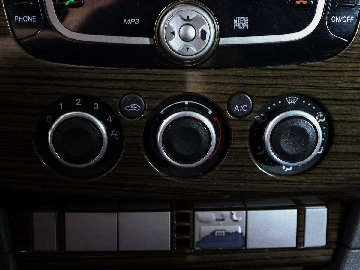 Купить Ford Focus, 2008, 248 219 км, фото №19