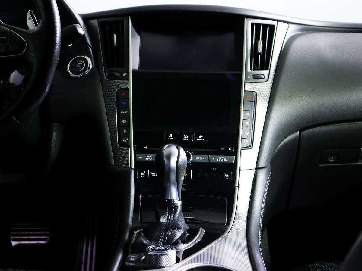 Купить Infiniti Q50, 2017, 134 004 км, фото №11