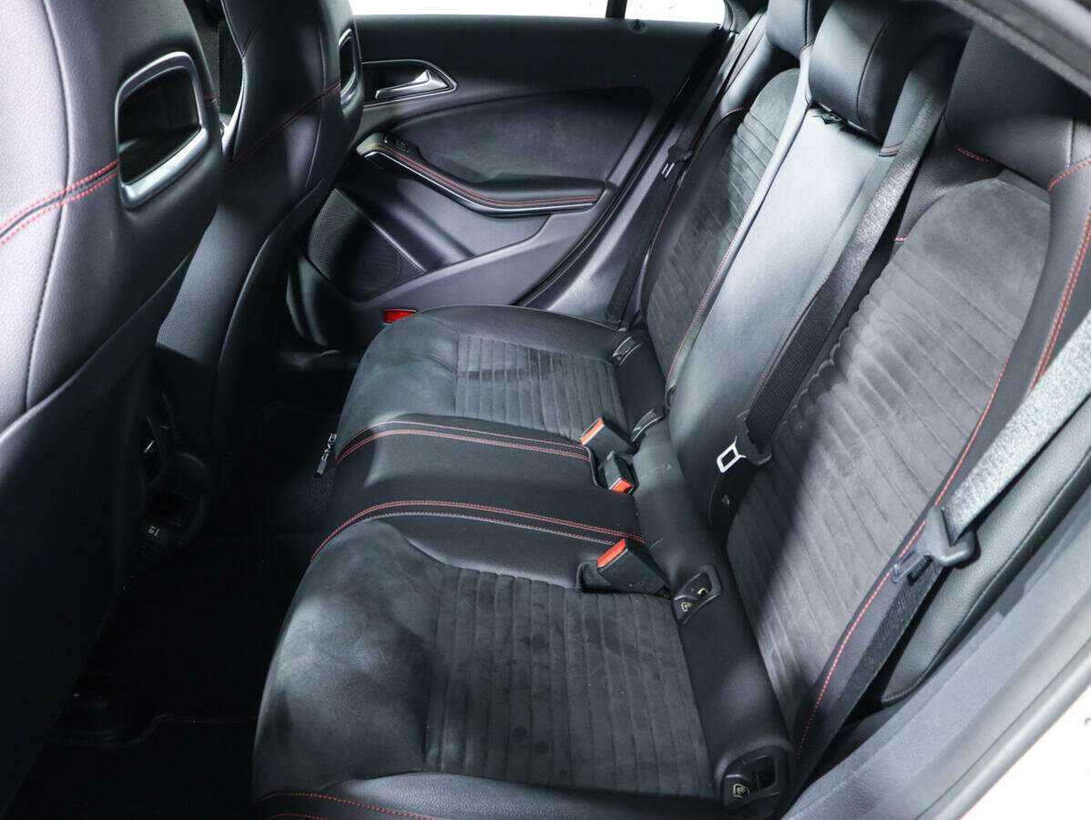 Купить Mercedes-Benz CLA 250, 2018, 54 695 км, фото №10