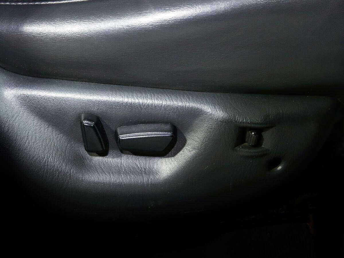 Купить Jeep Grand Cherokee, 2004, 388 539 км, фото №14