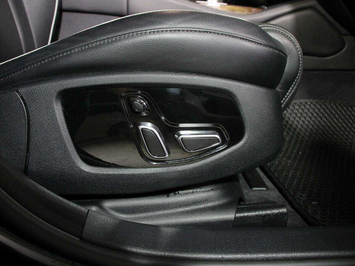 Купить Kia K900, 2019, 171 606 км, фото №12