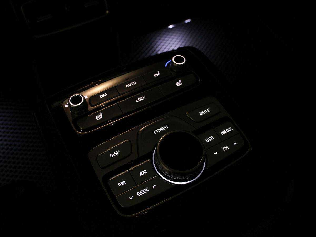 Купить Kia K900, 2019, 171 606 км, фото №30
