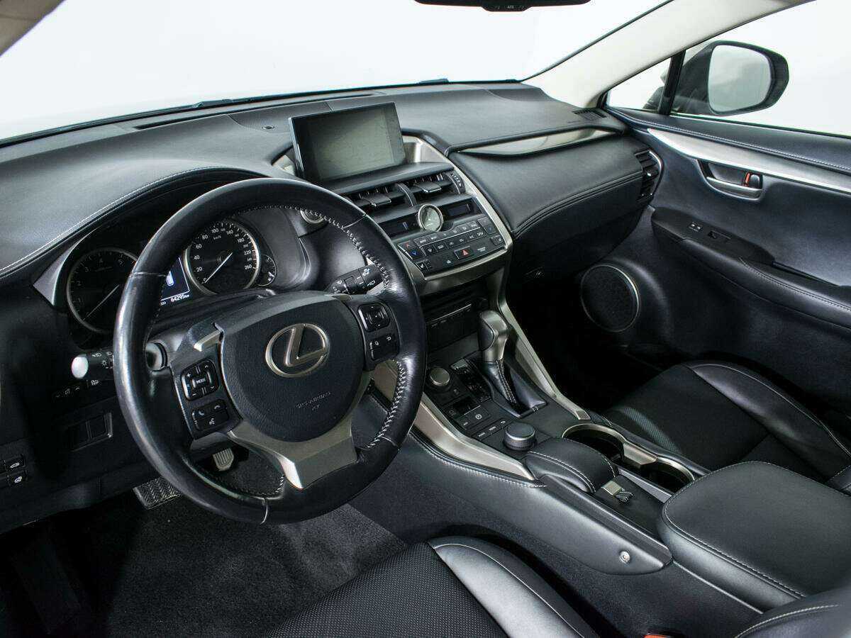 Купить Lexus NX 200t, 2015, 64 300 км, фото №13