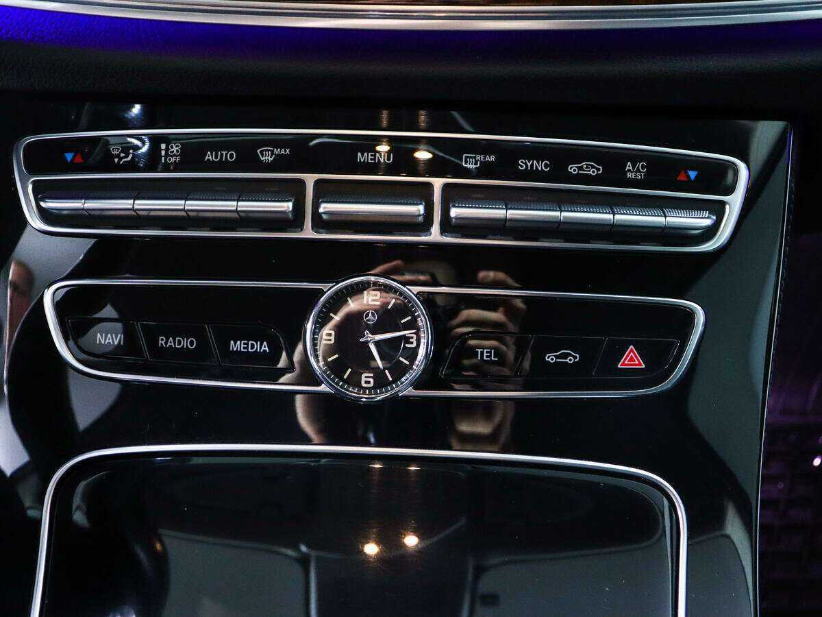 Купить Mercedes-Benz E-Класс 200, 2016, 135 343 км, фото №18